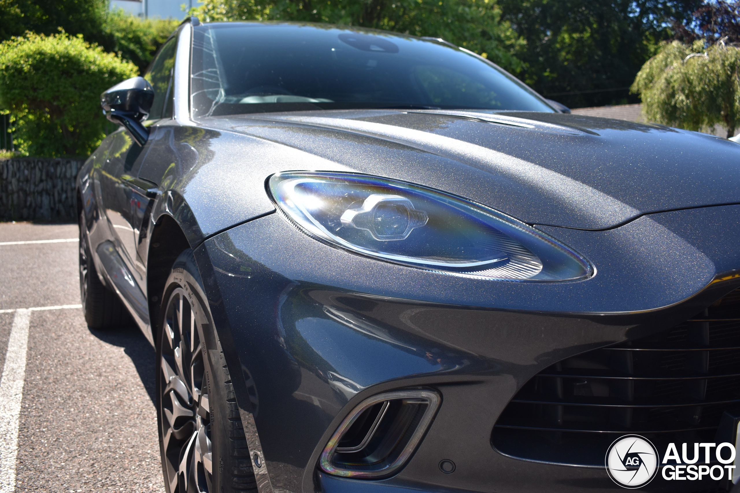 Aston Martin DBX