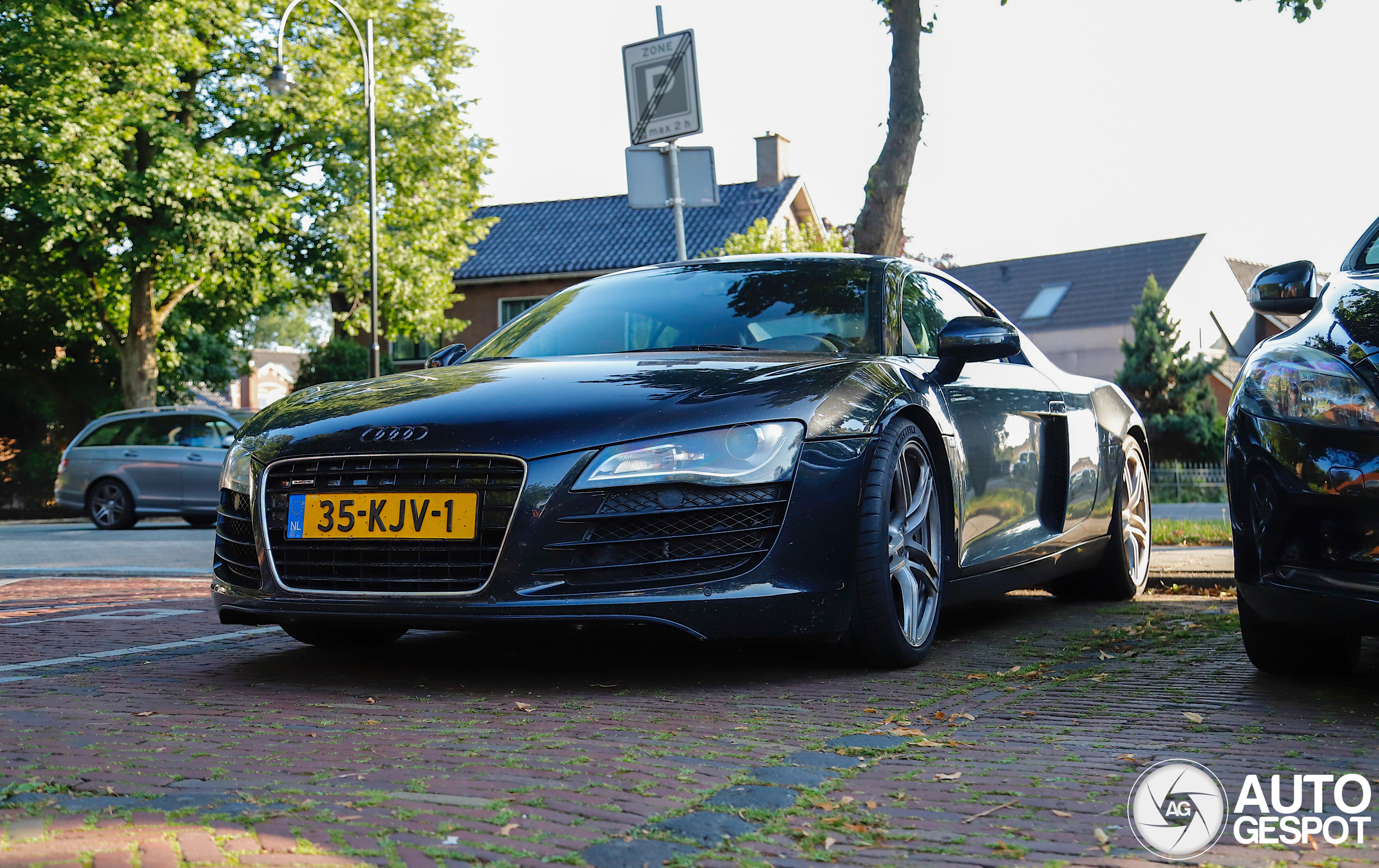 Audi R8