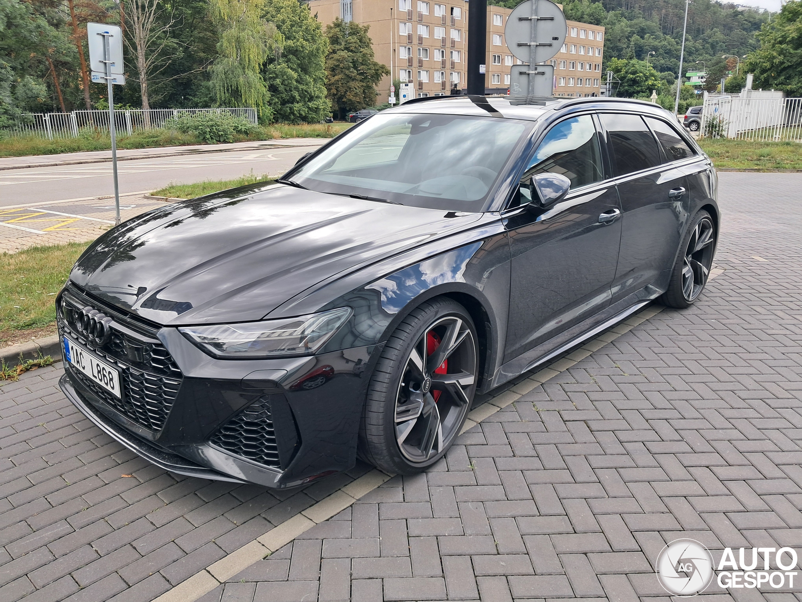 Audi RS6 Avant C8