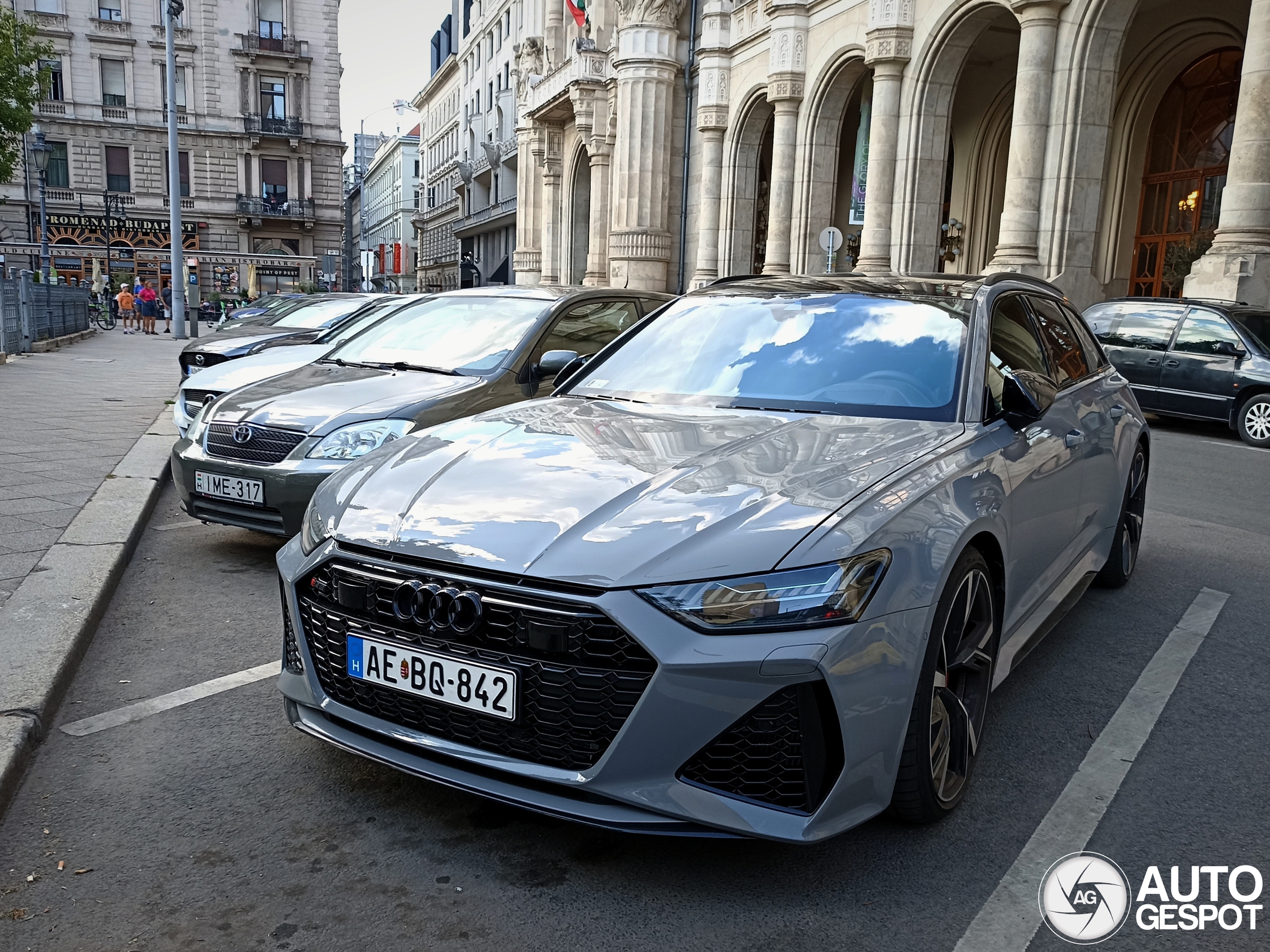 Audi RS6 Avant C8