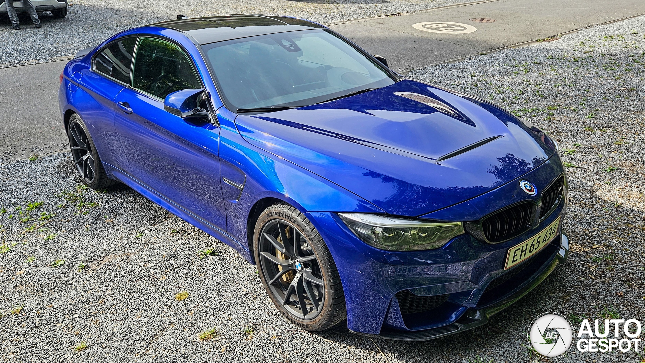 BMW M4 F82 CS
