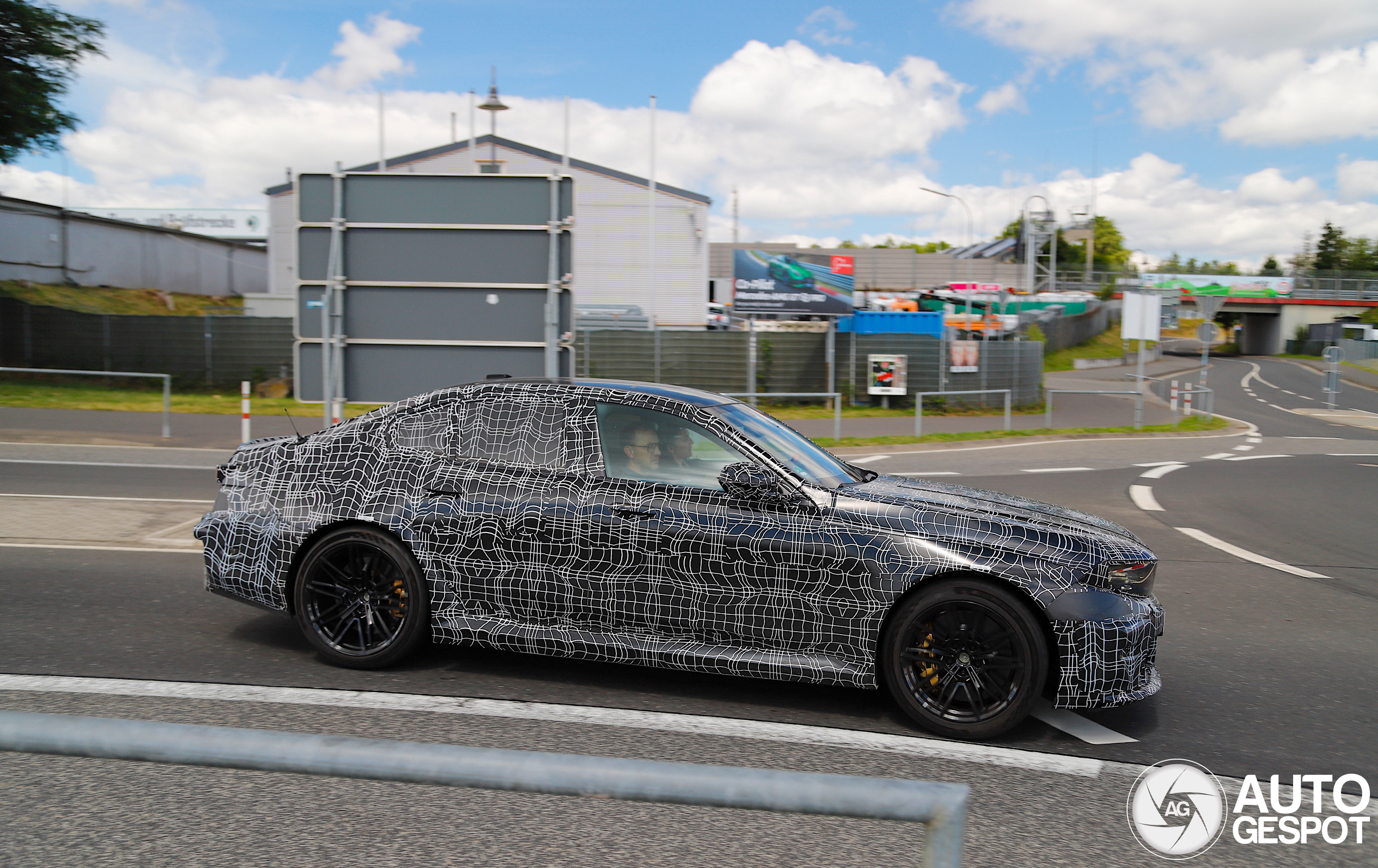 BMW M5 G90 2026