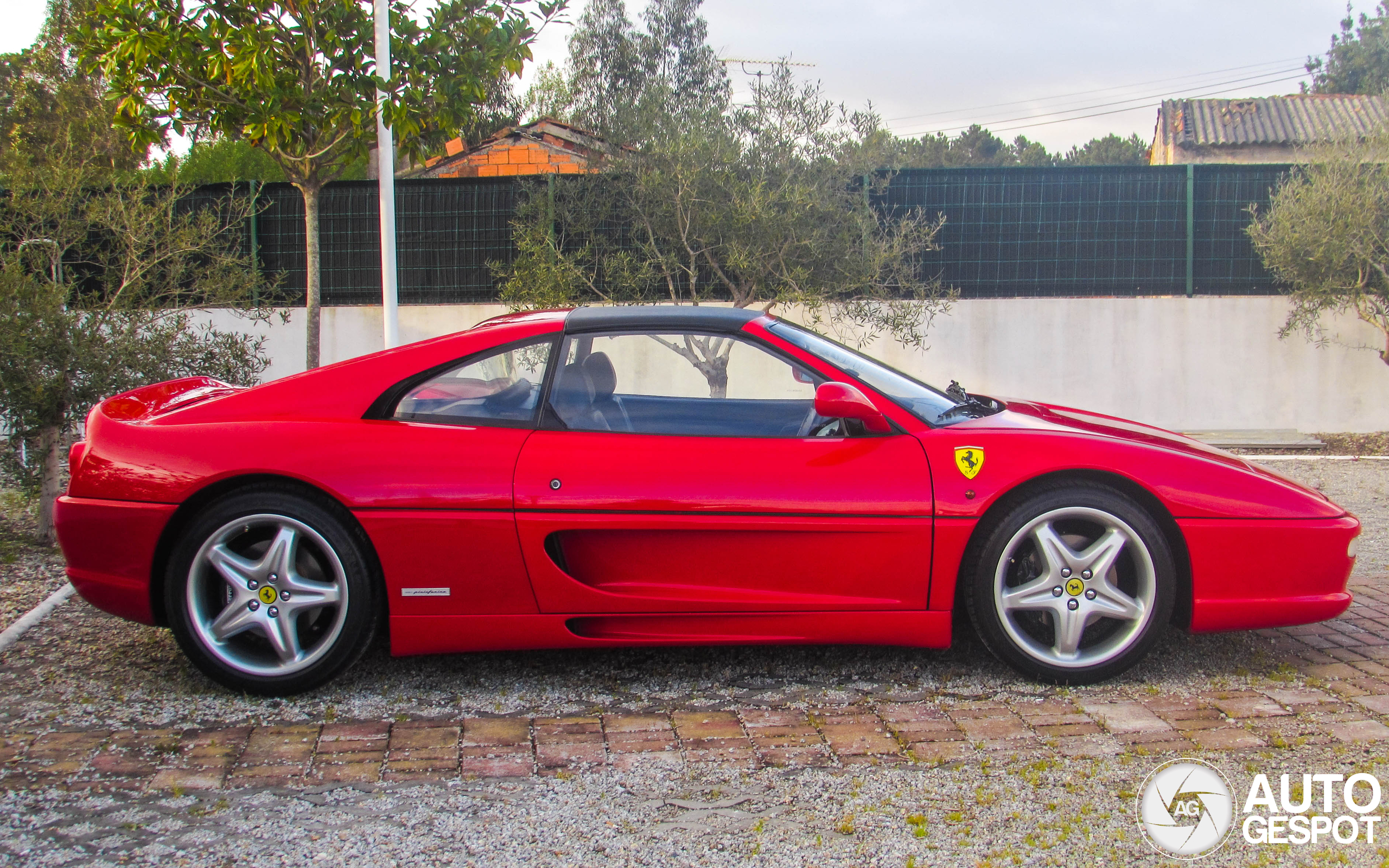 Ferrari F355 GTS
