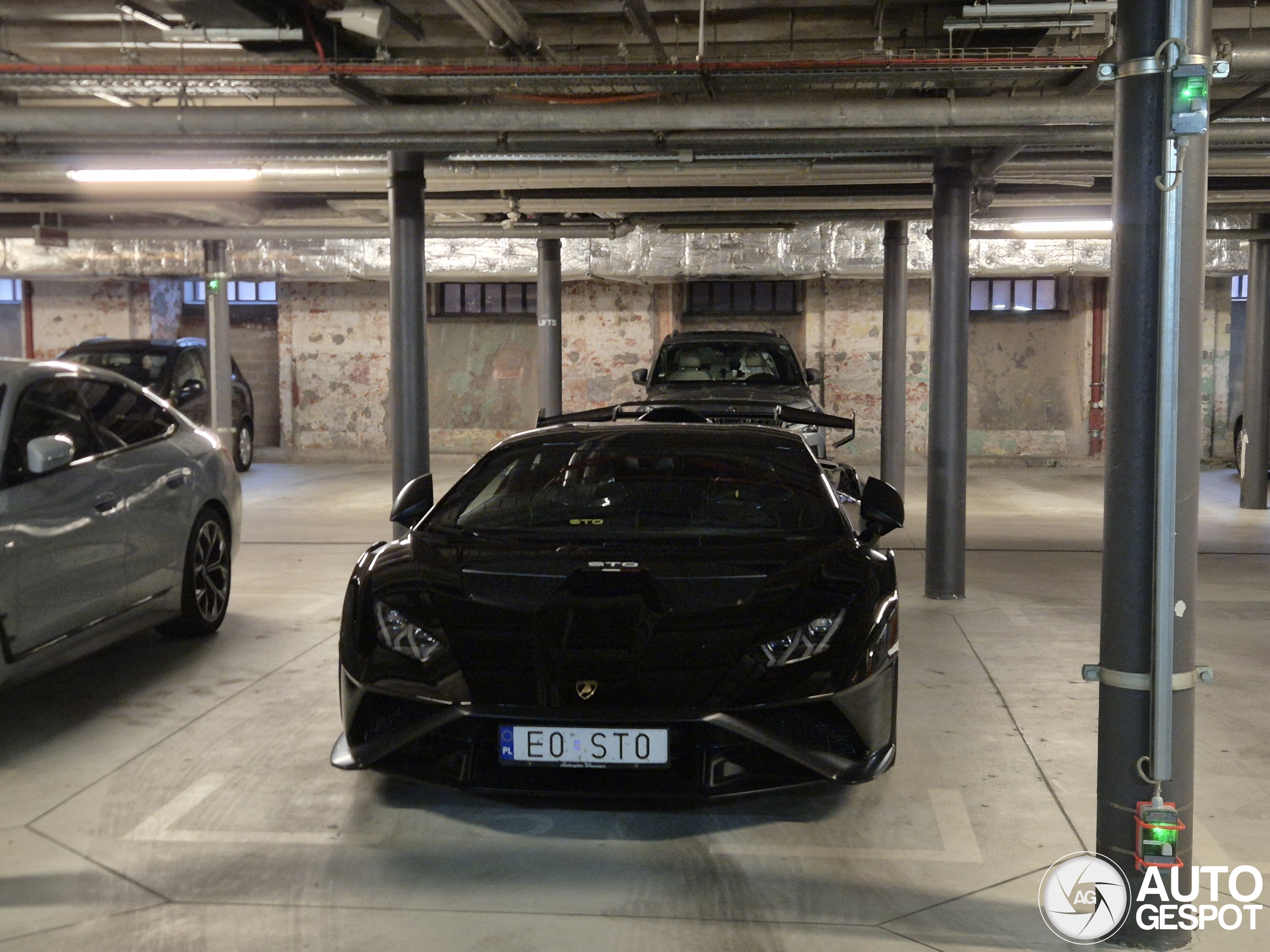 Lamborghini Huracán LP640-2 STO