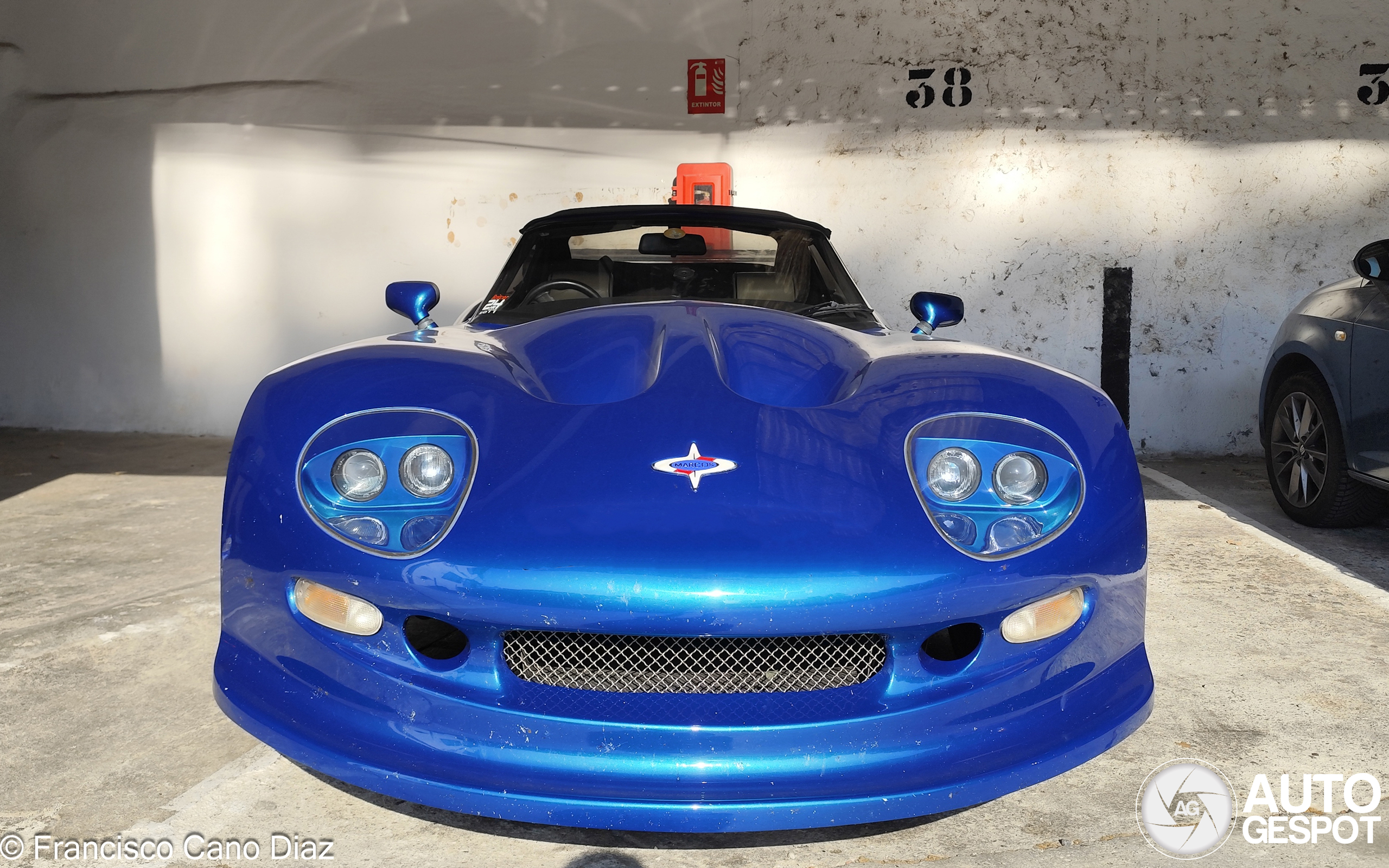 Marcos Mantis Quad Cam V8 Spyder