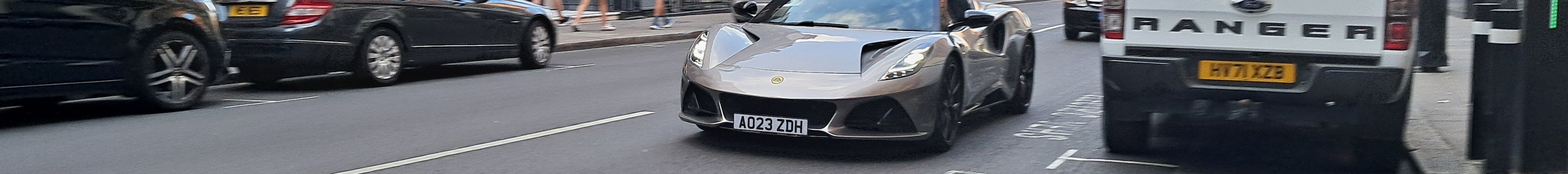 Lotus Emira