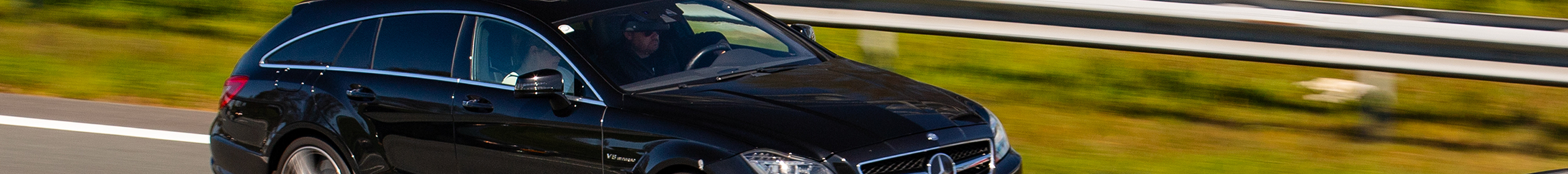 Mercedes-Benz CLS 63 AMG X218 Shooting Brake