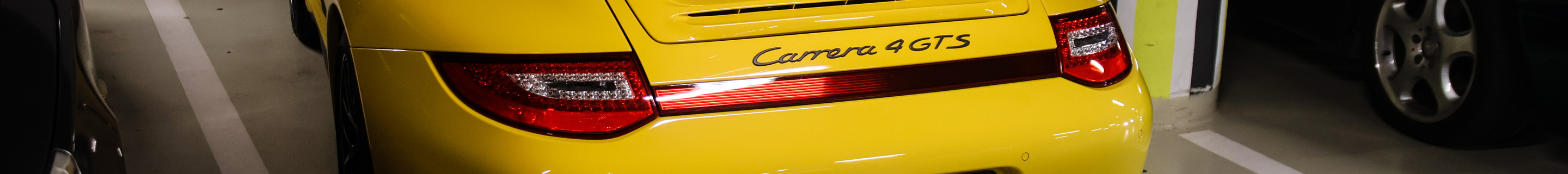 Porsche 997 Carrera 4 GTS
