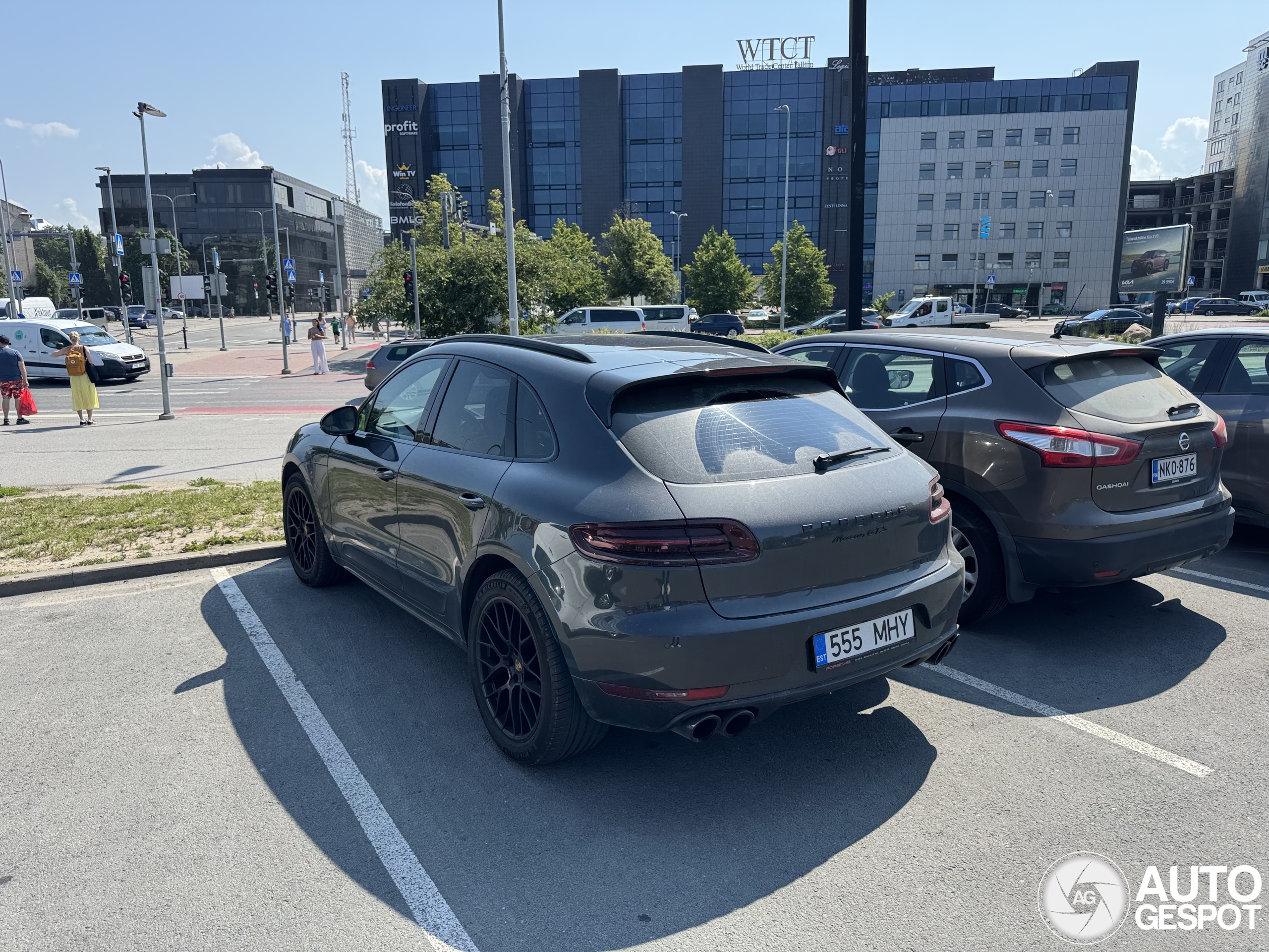 Porsche 95B Macan GTS MkI