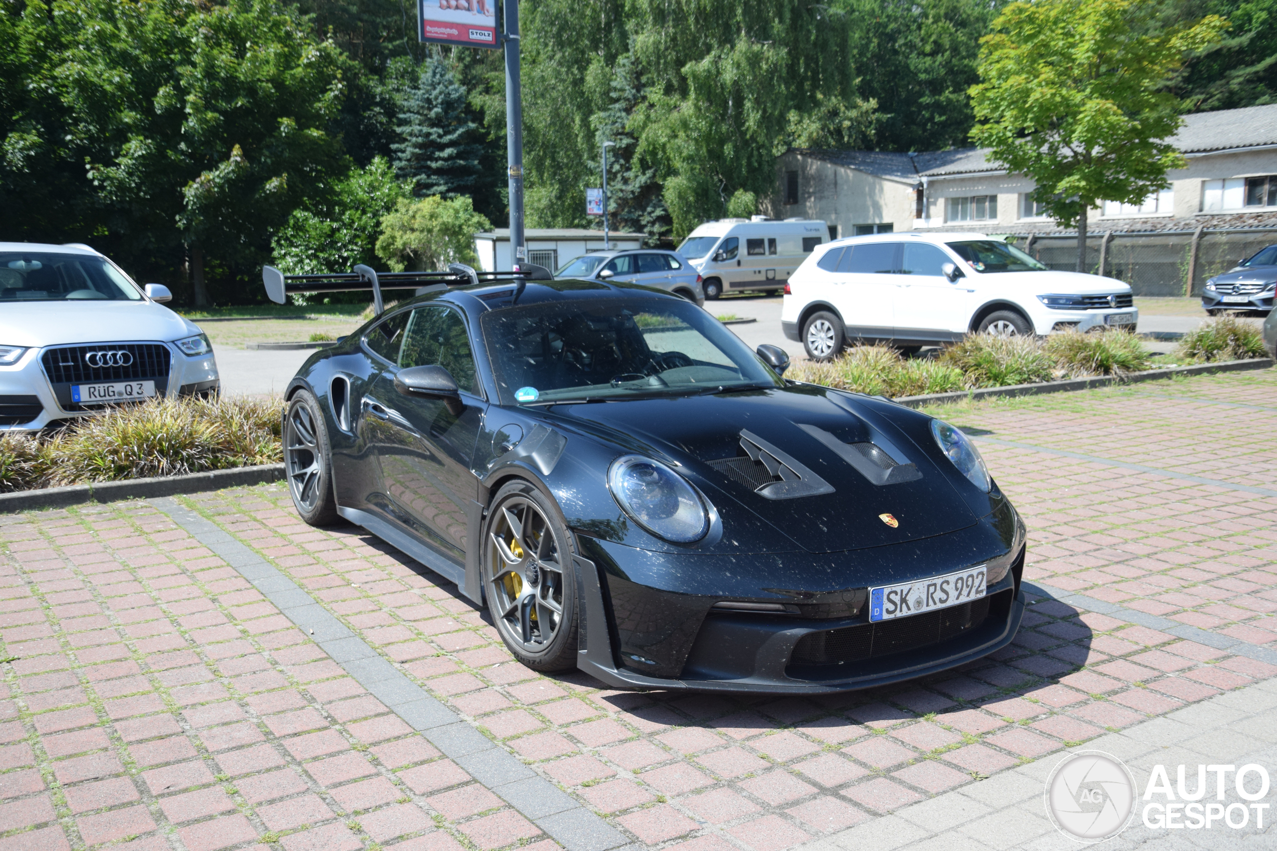 Porsche 992 GT3 RS MkI Weissach Package
