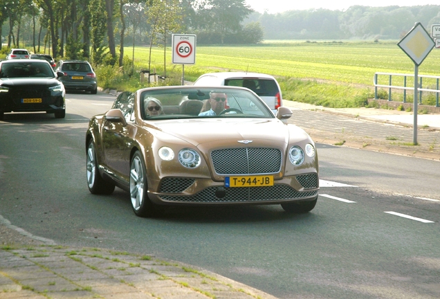 Bentley Continental GTC V8 2016