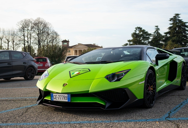 Lamborghini Aventador LP750-4 SuperVeloce Roadster