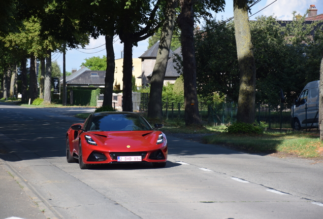 Lotus Emira