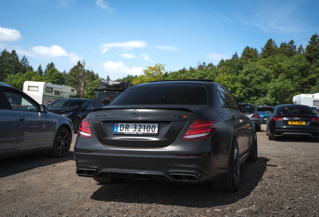 Mercedes-AMG E 63 S W213
