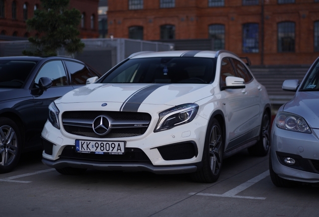 Mercedes-AMG GLA 45 X156