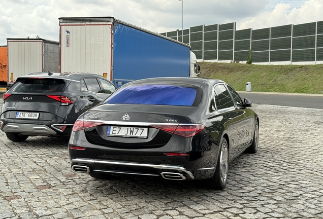 Mercedes-Maybach S 680 X223