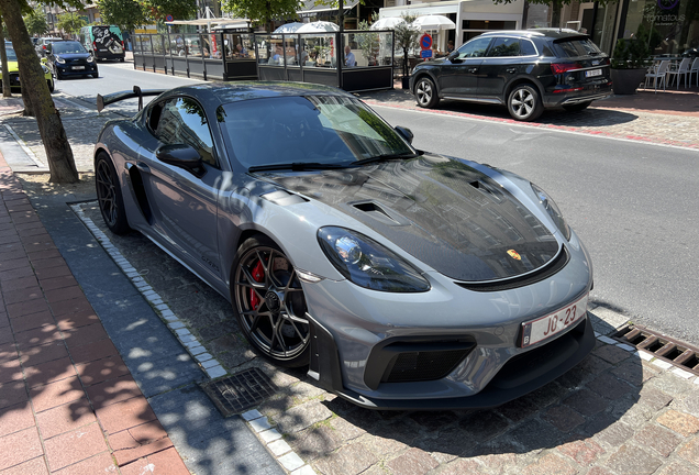 Porsche 718 Cayman GT4 RS Weissach Package