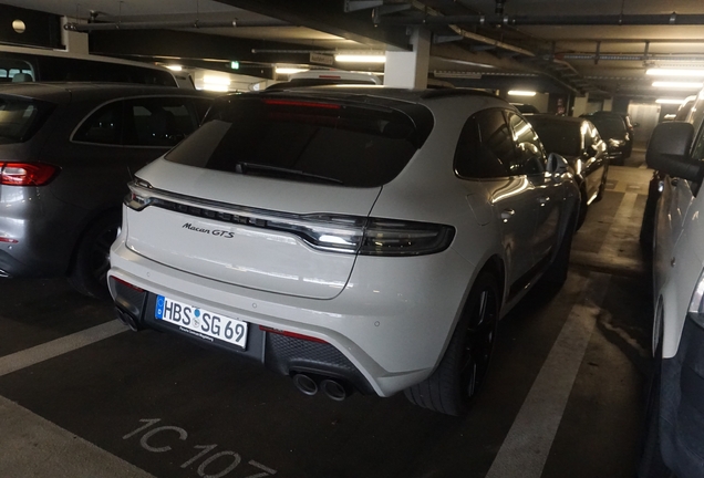 Porsche 95B Macan GTS MkIII