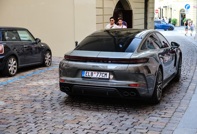 Porsche 972 Panamera Turbo E-Hybrid