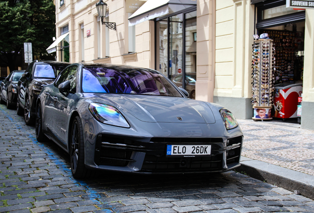 Porsche 972 Panamera Turbo S E-Hybrid
