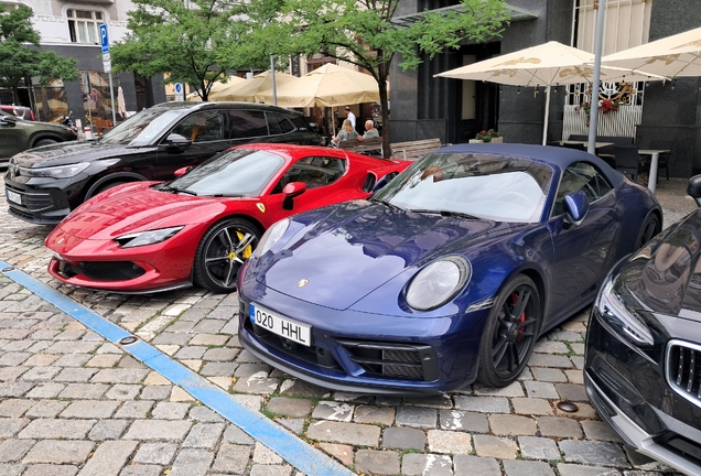 Porsche 992 Carrera 4 GTS Cabriolet