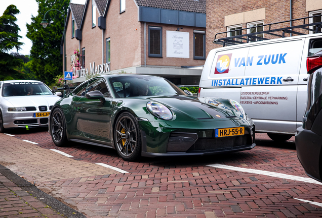 Porsche 992 GT3 MkII Weissach Package