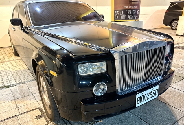 Rolls-Royce Phantom EWB
