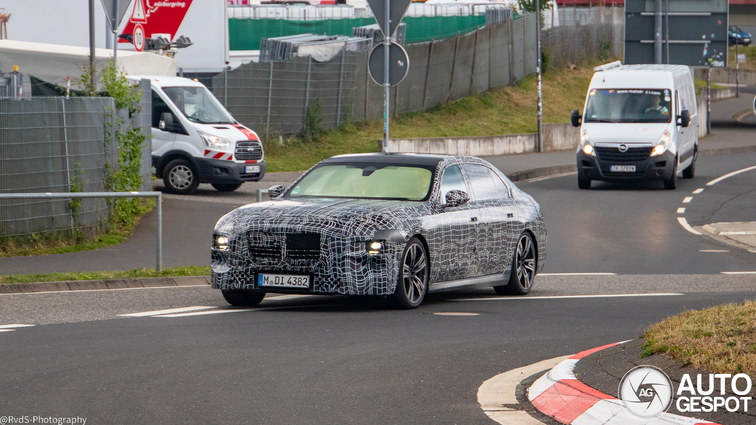 BMW 7 Series G70 2026