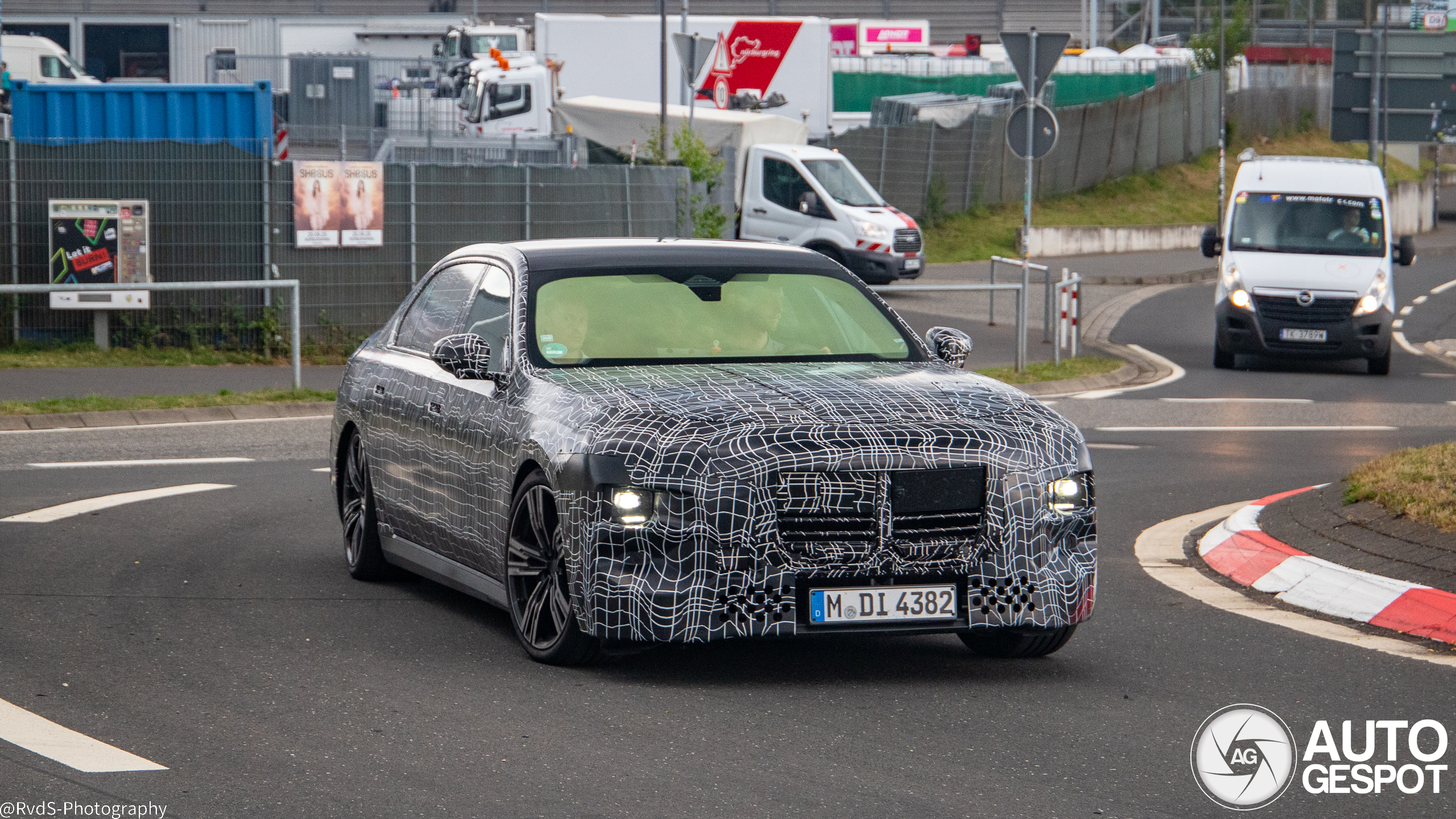 BMW 7 Series G70 2026
