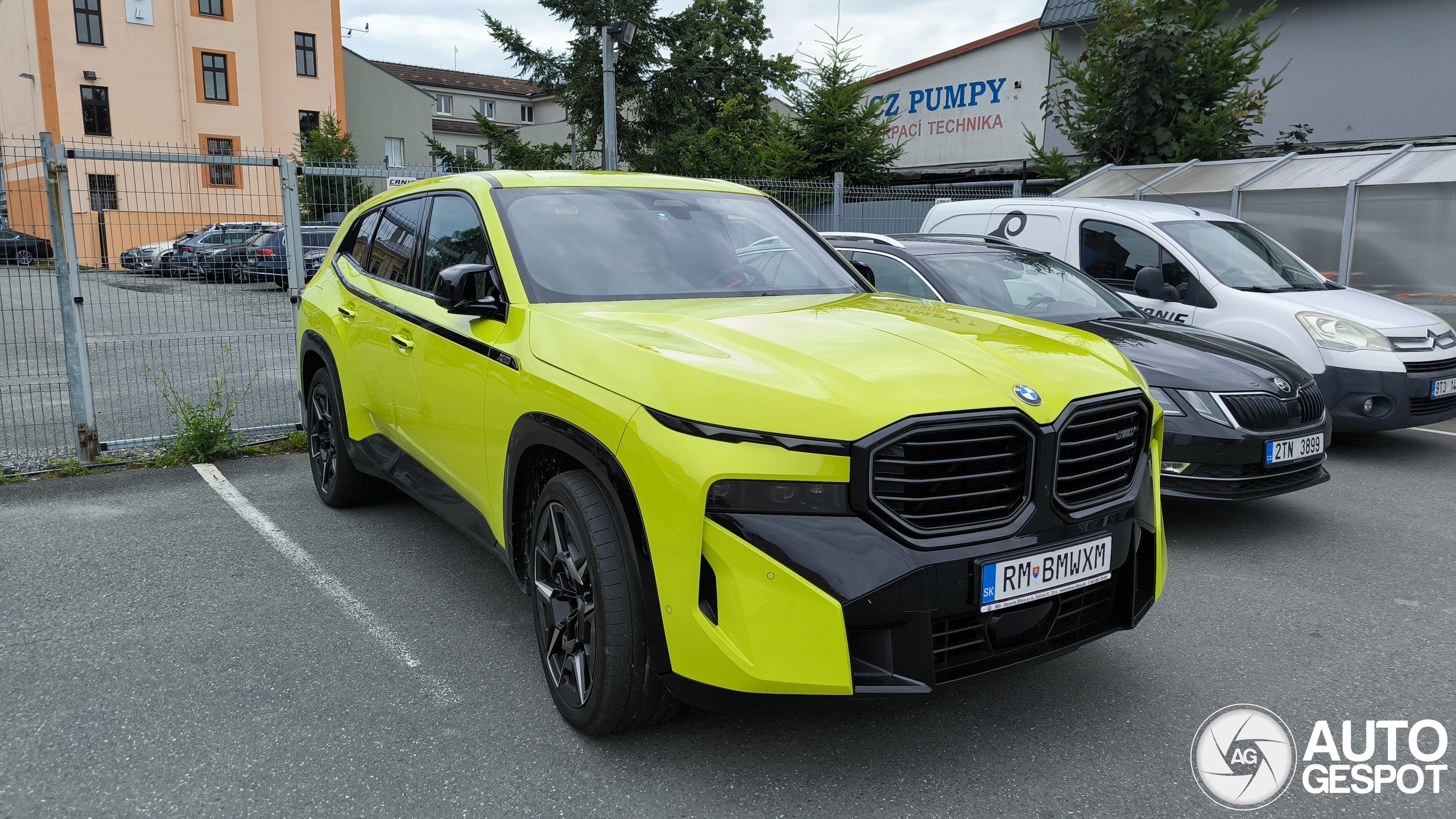 BMW XM G09