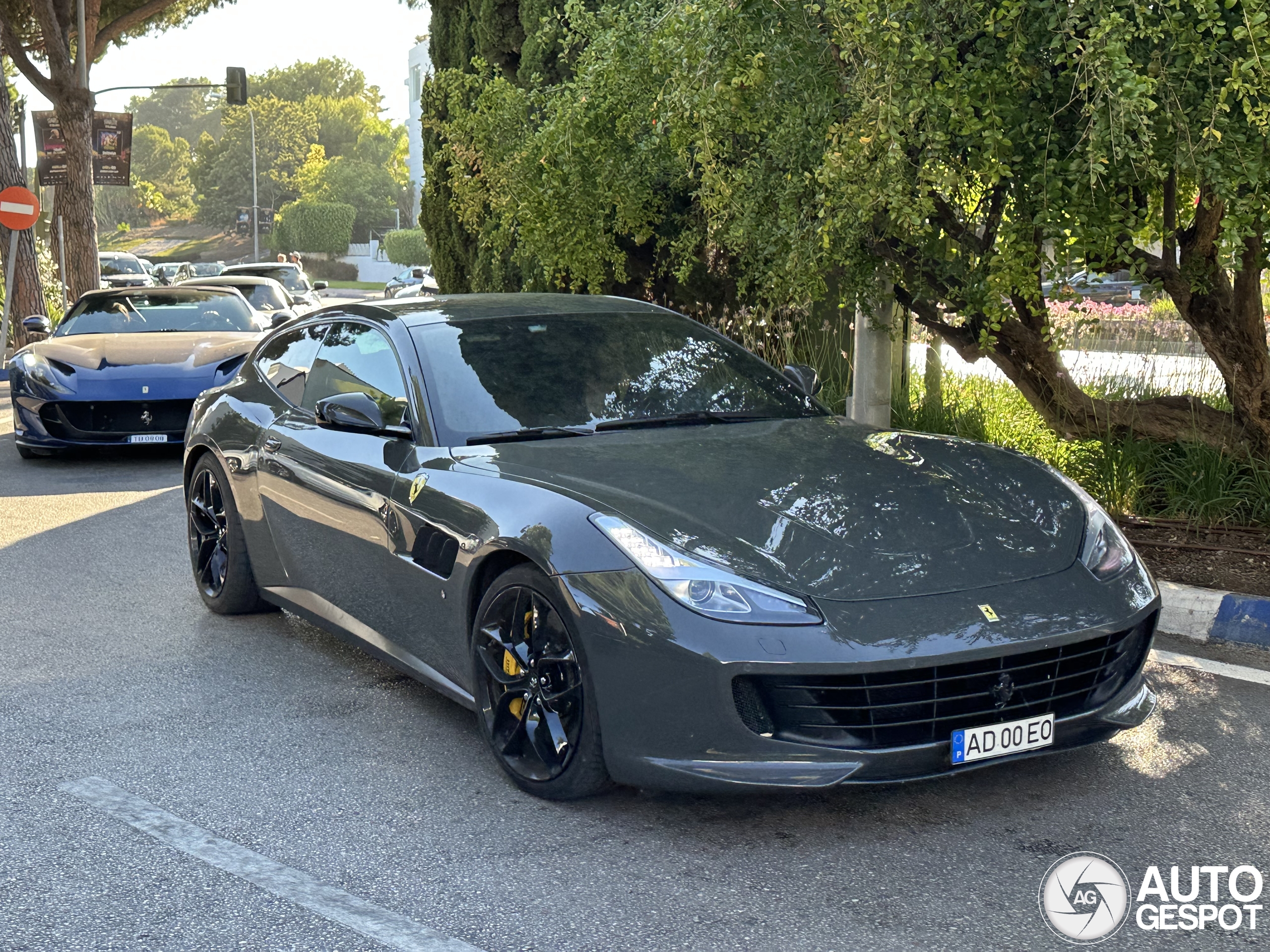 Ferrari GTC4Lusso T