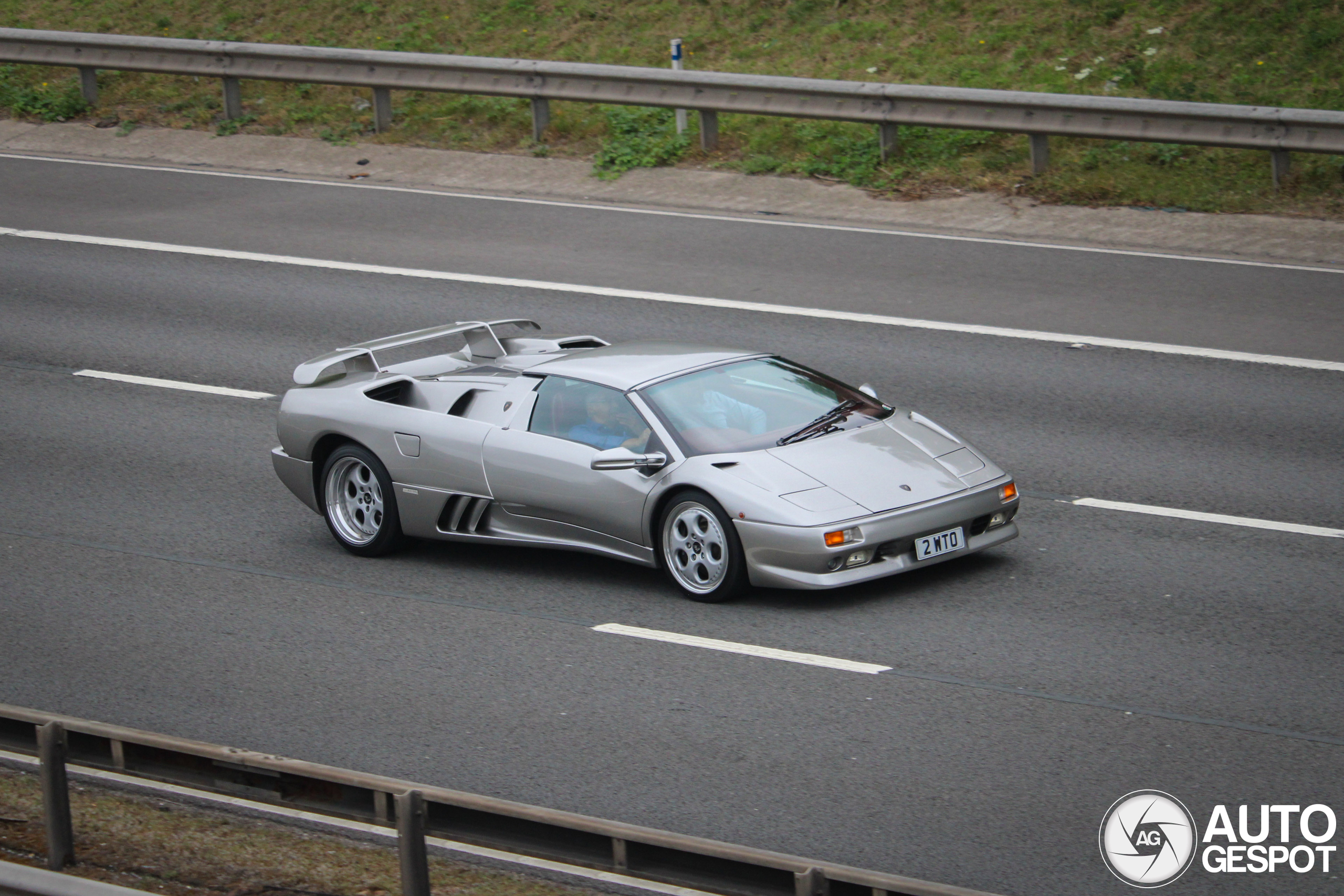 Lamborghini Diablo VT Roadster