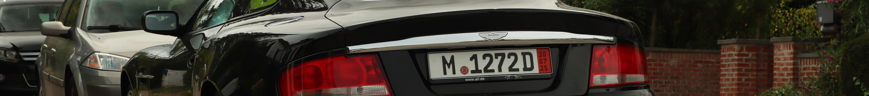 Aston Martin Vanquish