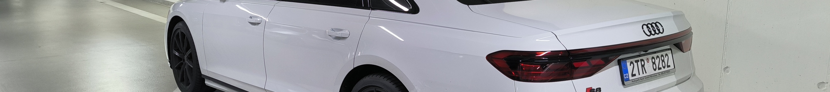 Audi S8 D5 2022