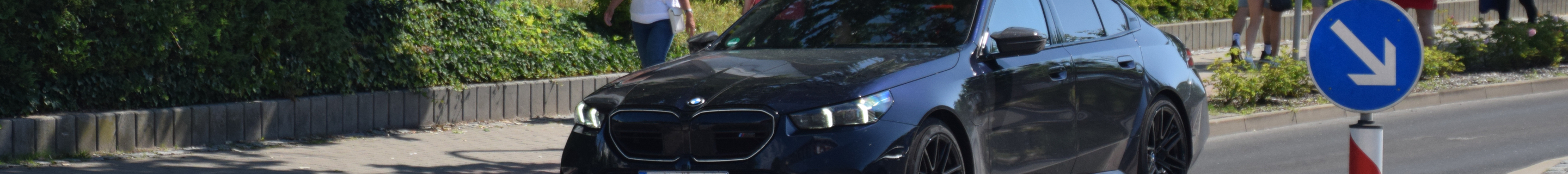 BMW M5 G90
