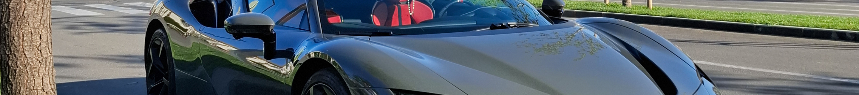 Ferrari SF90 Spider