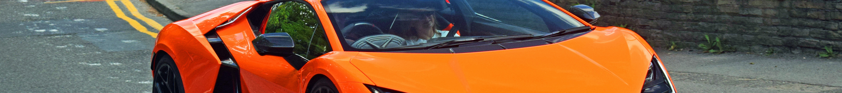 Lamborghini Revuelto