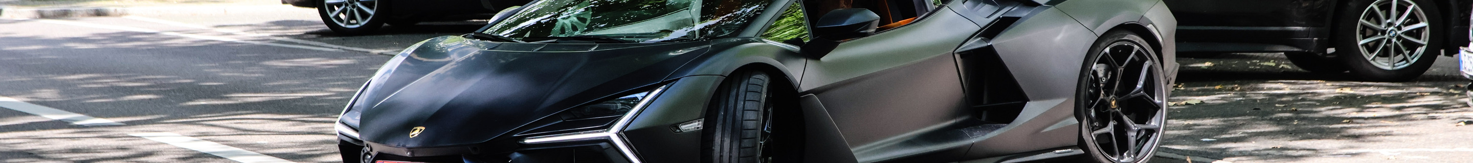 Lamborghini Revuelto