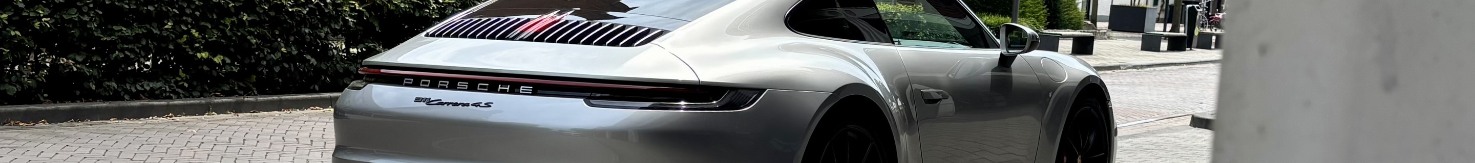 Porsche 992 Carrera 4S