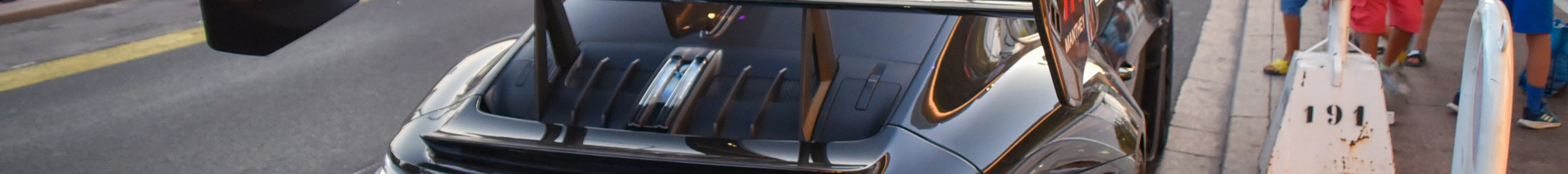 Porsche 992 GT3 RS Manthey Racing