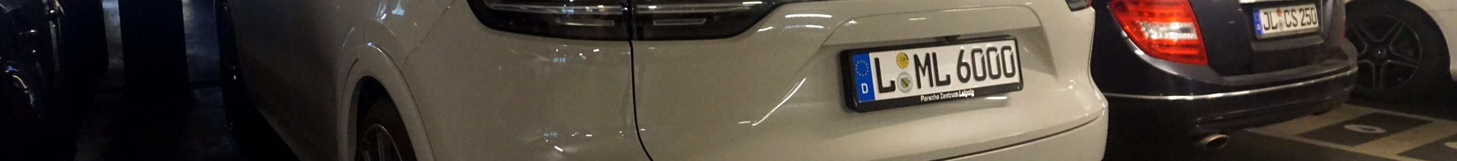 Porsche 9YA Cayenne GTS MkI