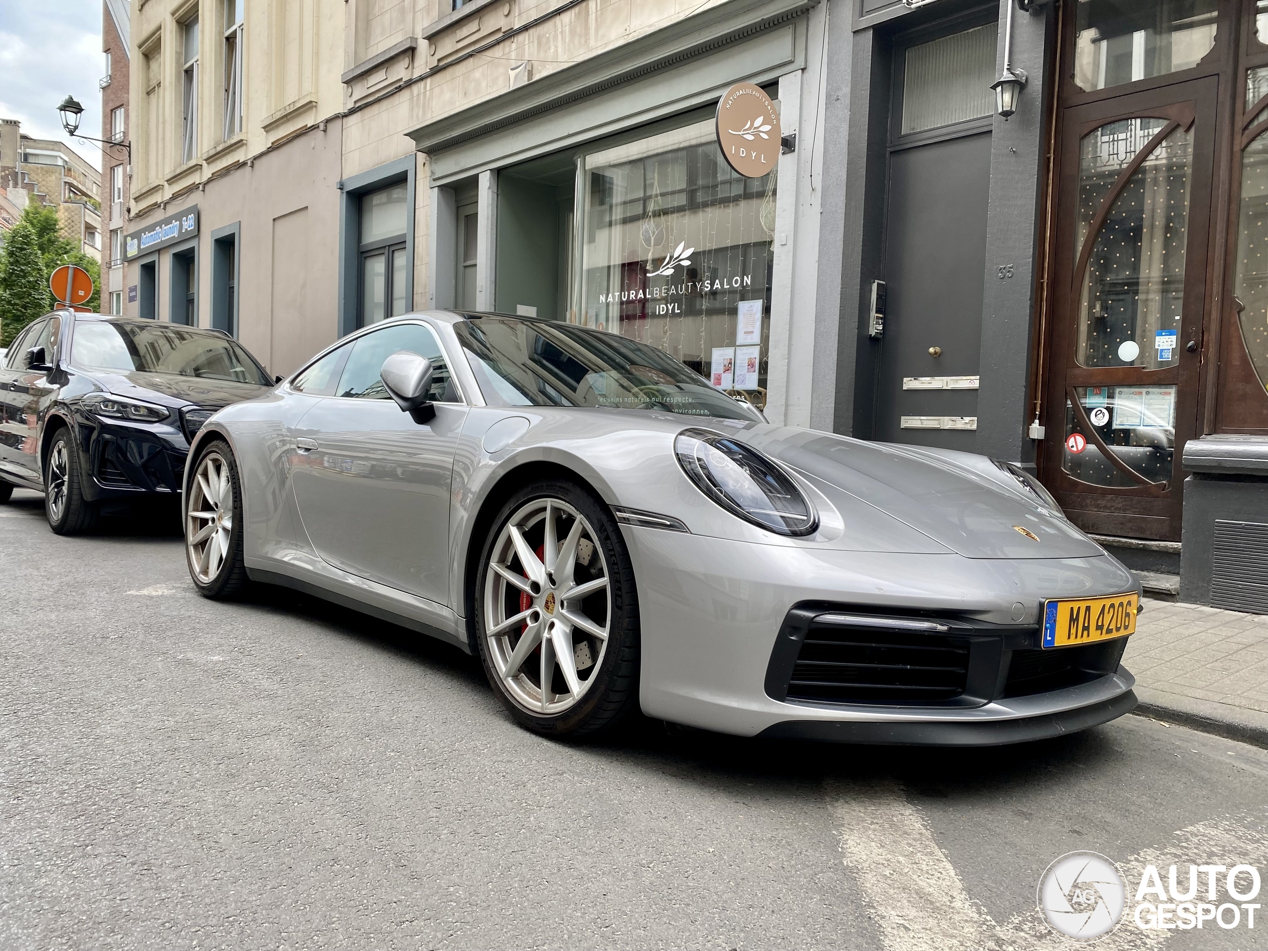 Porsche 992 Carrera 4S