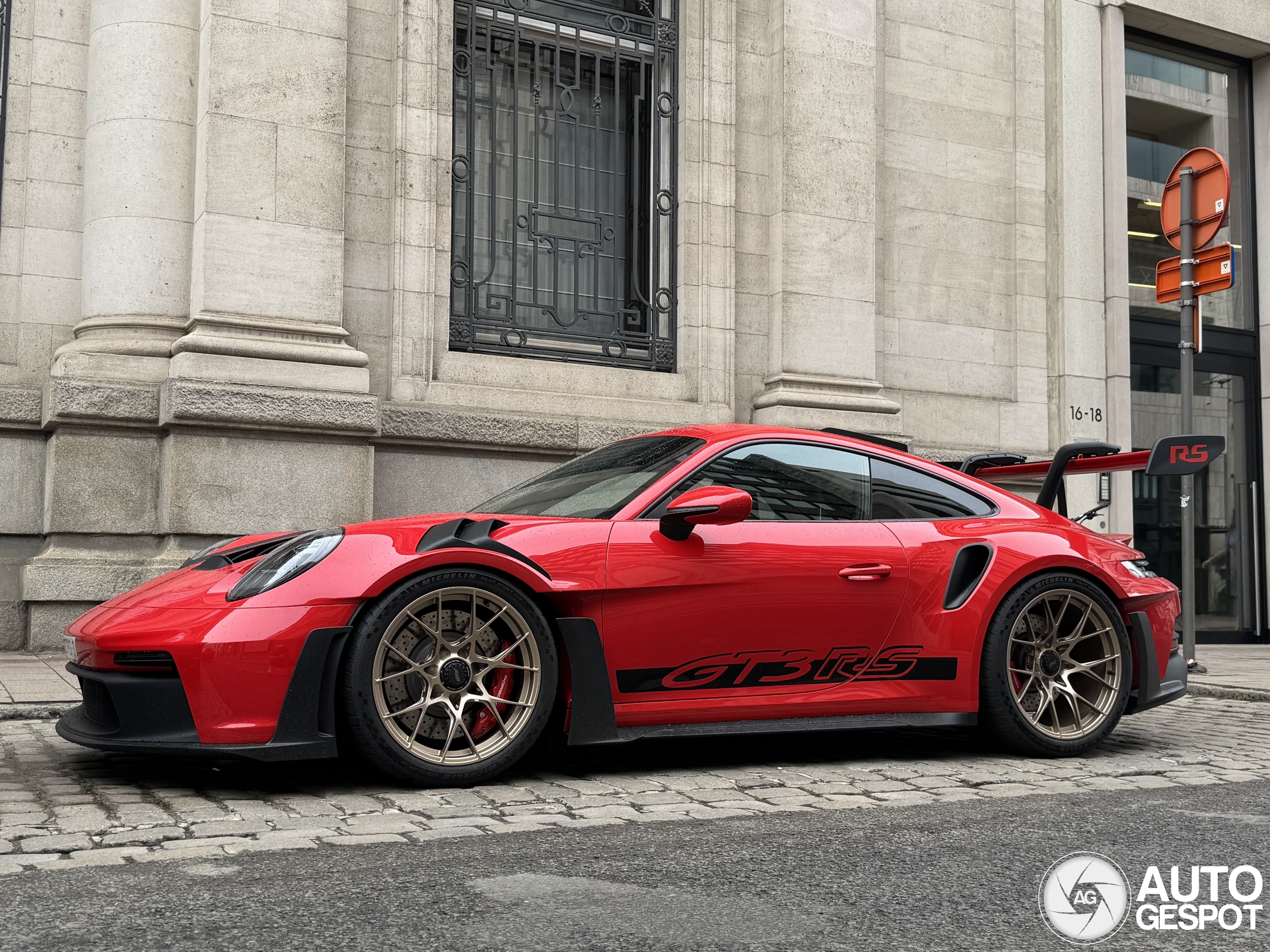Porsche 992 GT3 RS