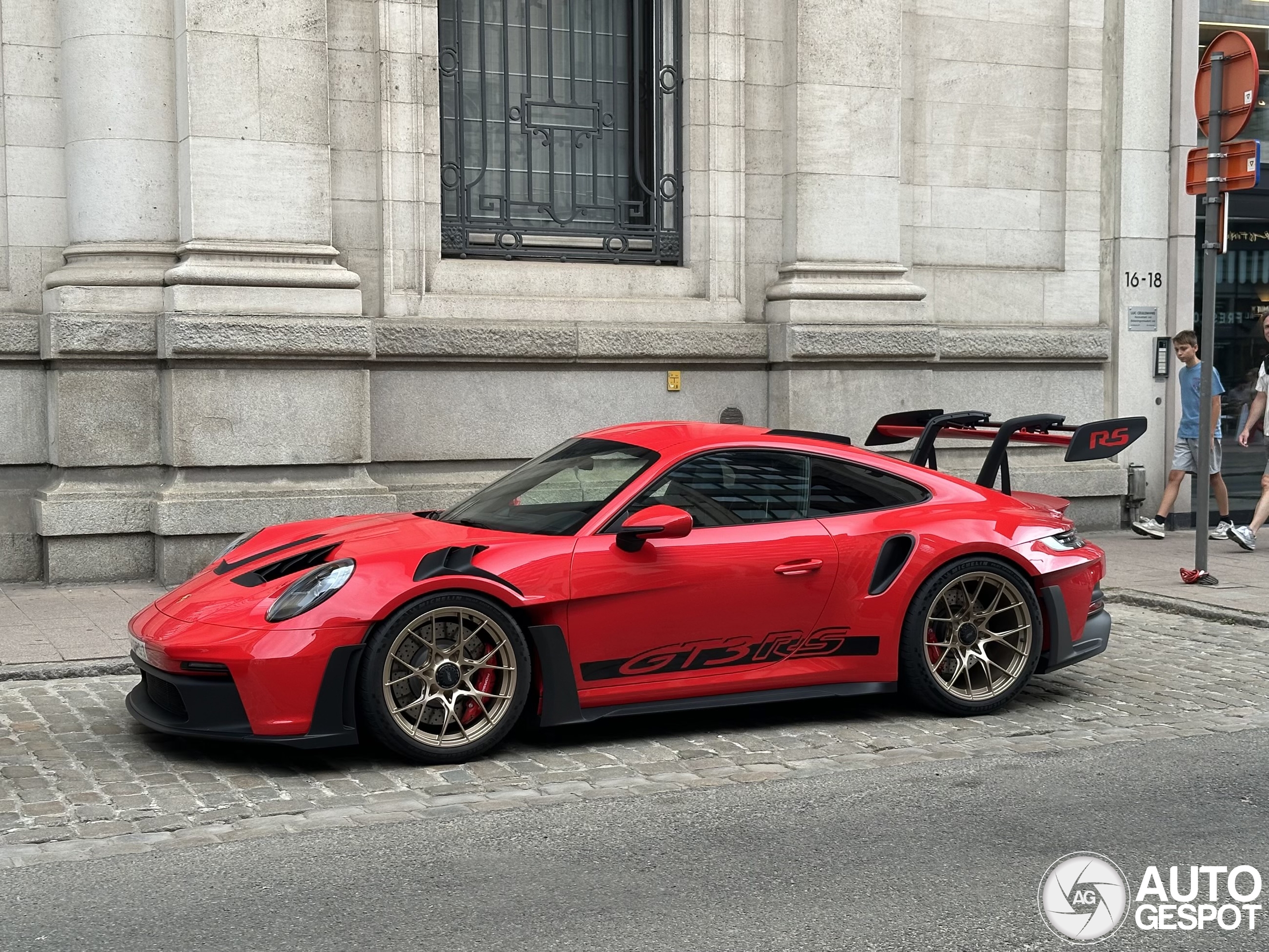 Porsche 992 GT3 RS