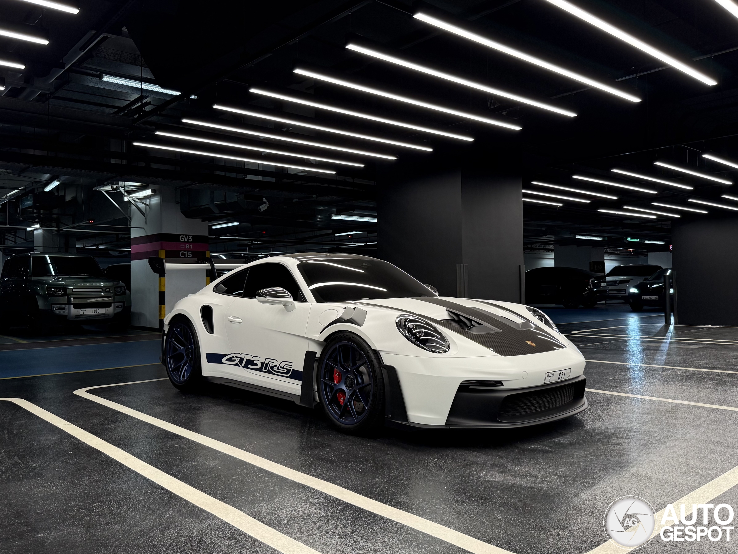 Porsche 992 GT3 RS Weissach Package