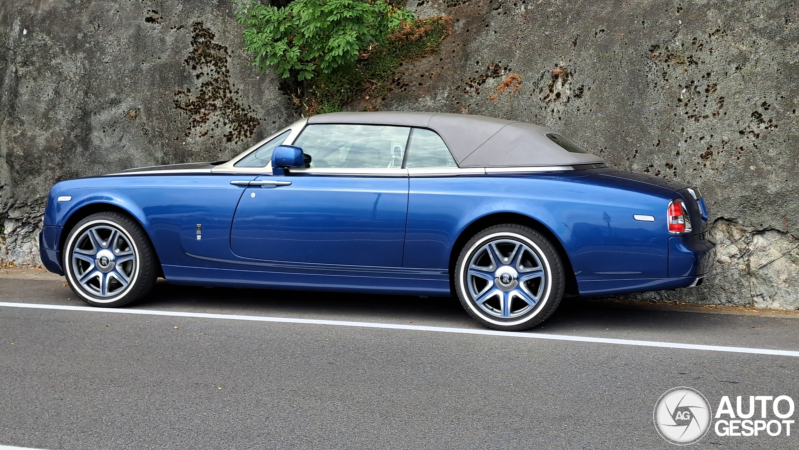 Rolls-Royce Phantom Drophead Coupé