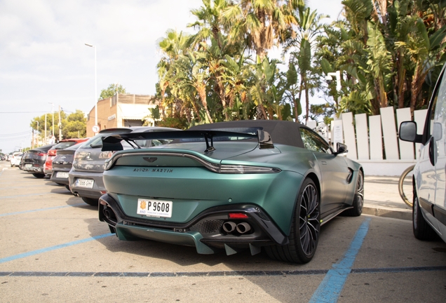 Aston Martin V8 Vantage Formula 1 Edition Roadster