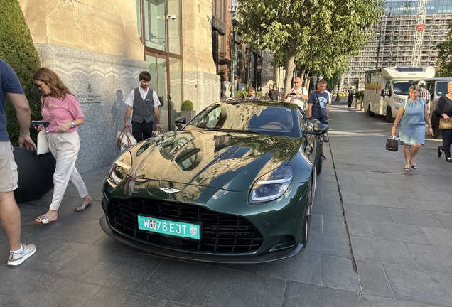 Aston Martin Vanquish 2025