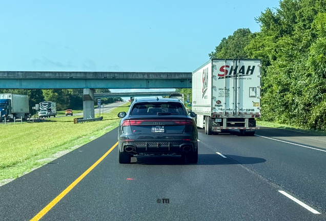 Audi RS Q8 2024