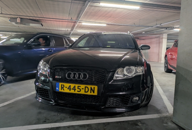 Audi RS4 Avant B7